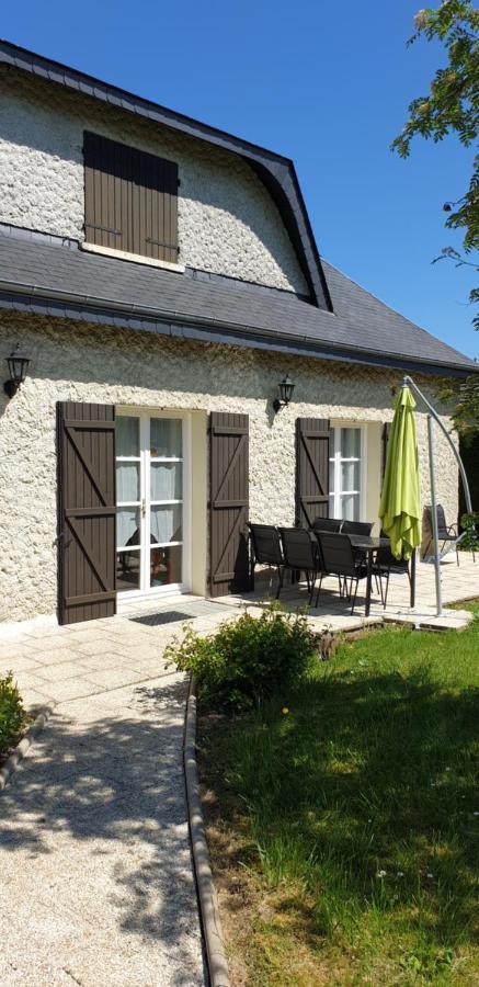 La Maison Du Muguet - Accueil Chevaux - Horse Friendly Liart Exterior photo